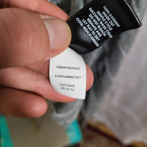 Torrid waterfall sweater - Picture 3 of 6